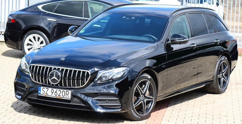 Mercedes-Benz Klasa E cena 159900 przebieg: 120000, rok produkcji 2019 z Hajnówka małe 781